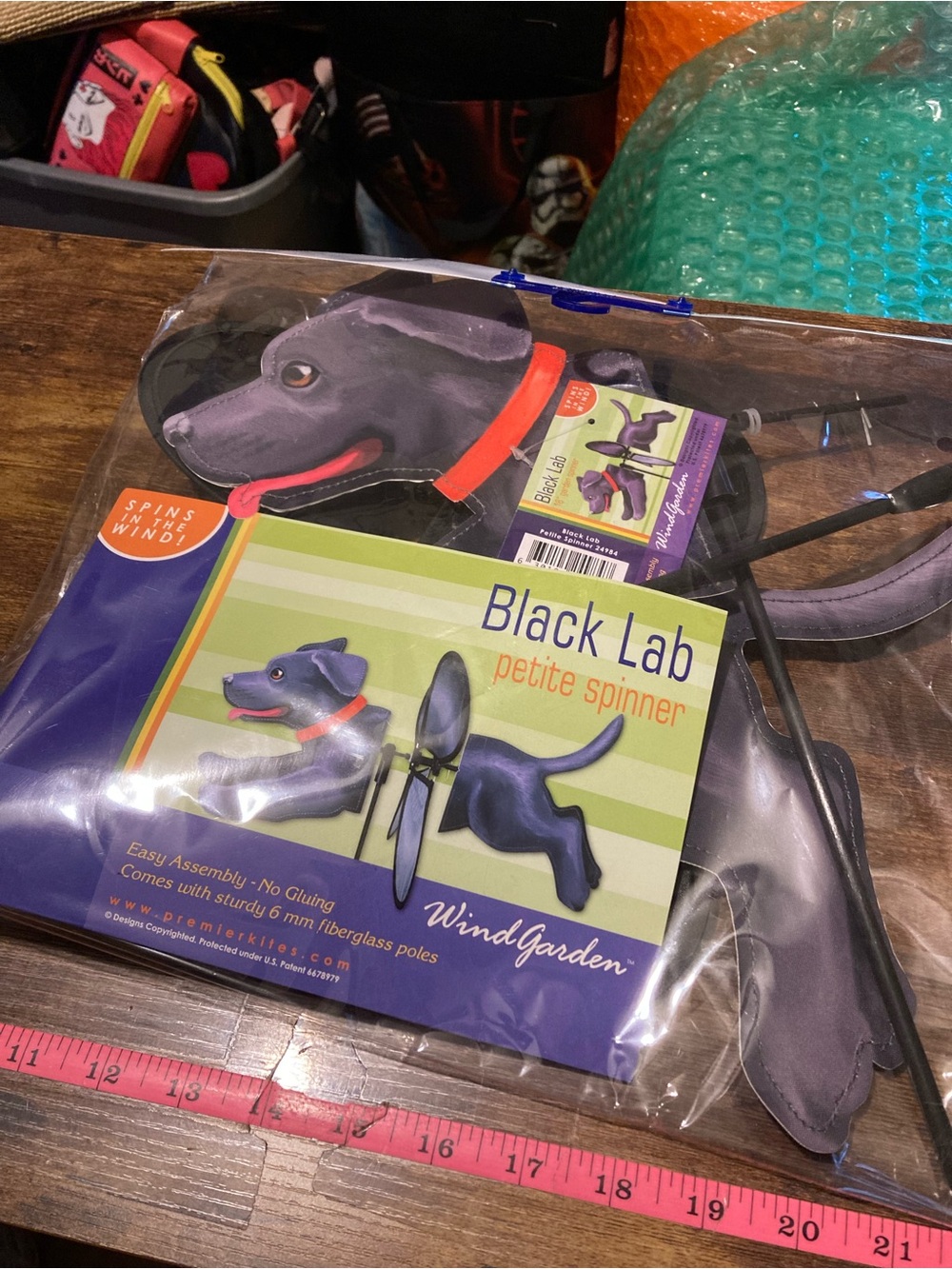 Wind Gardenpetite spinner-Black Lab
